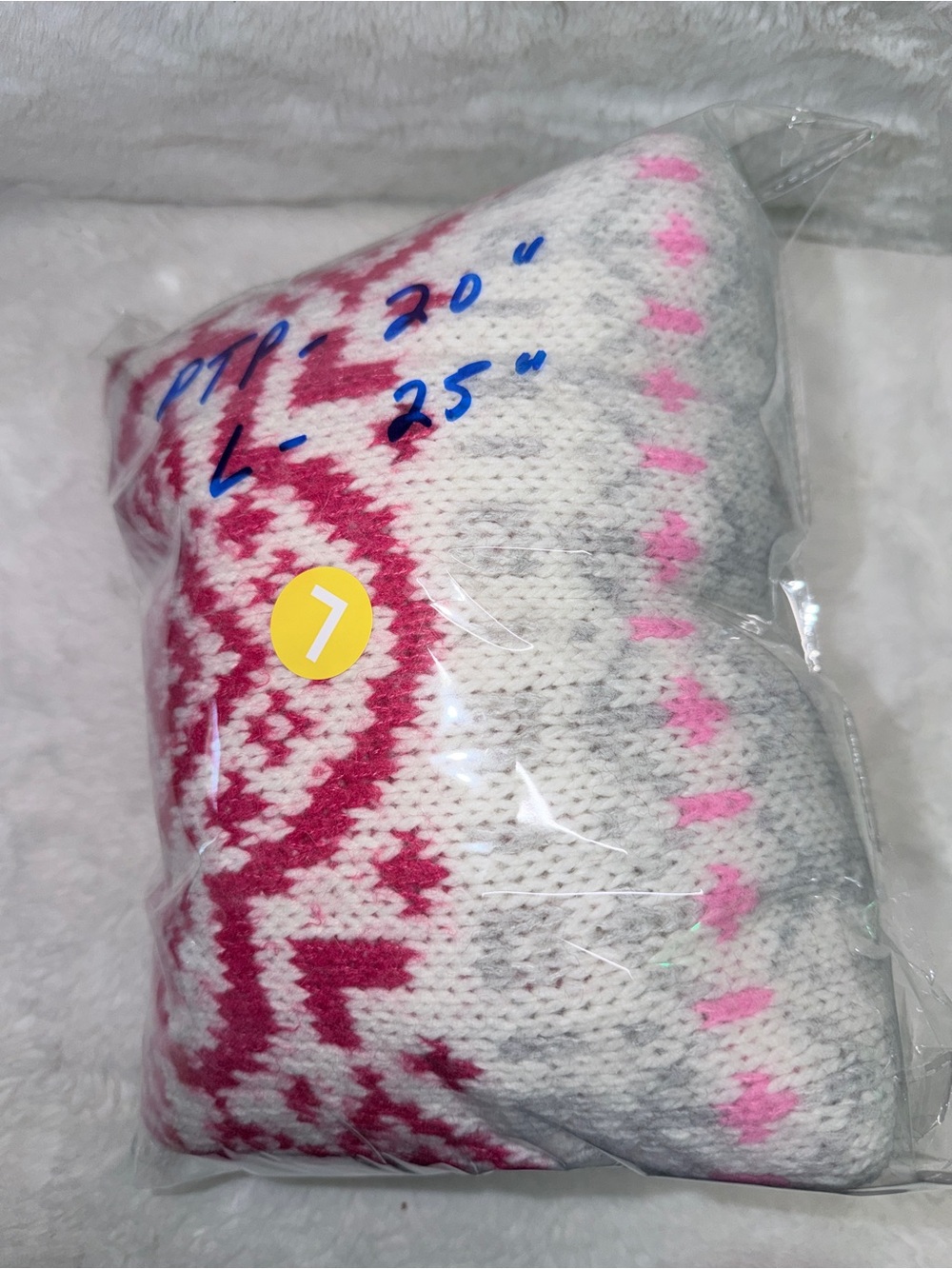 29% Wool 5% Alpaca GAP Cream Sweater with Pink Fair Isle Pattern 💝 - Picture 3 of 6